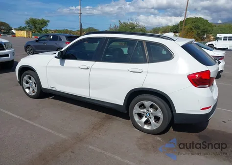 2015 BMW X1 Sdrive28I z USA, uszkodzony, nr VIN WBAVM1C55FV315327